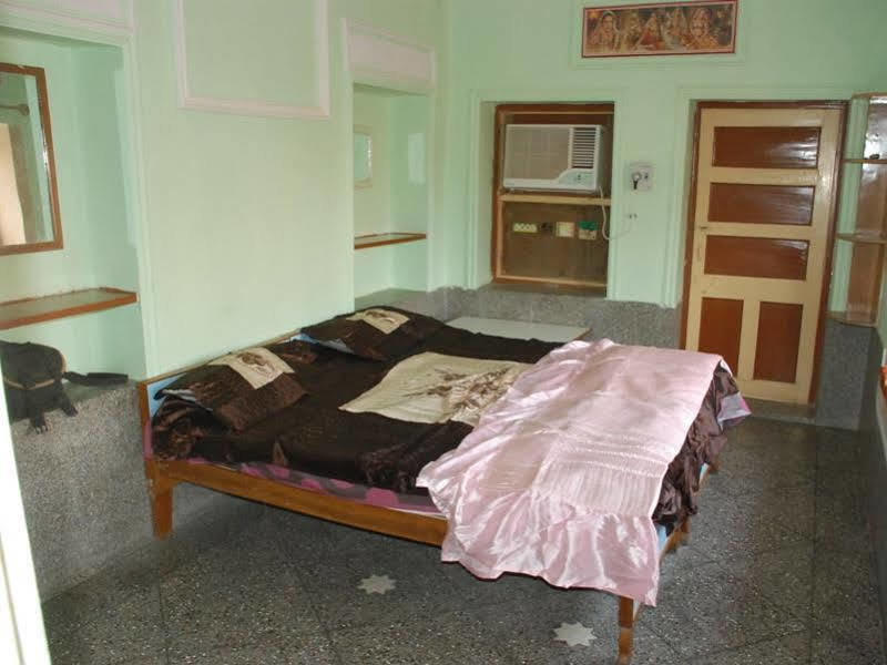 Hotel Renuka Jaisalmer Dış mekan fotoğraf